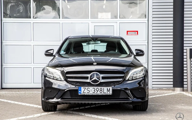 Mercedes-Benz Klasa C cena 109000 przebieg: 51923, rok produkcji 2019 z Zabłudów małe 232